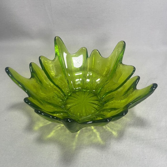 Vintage MCM Viking Epic Stockholm Green Spiked Lotus Bowl Wayne Husted Glass 60s - Picture 1 of 11